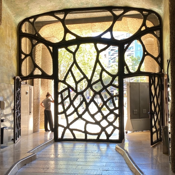 Meet your Posher, Karen - Picture 1 of 1